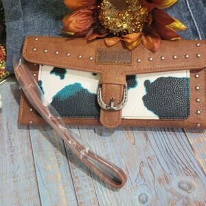 Wrangler Western Cow-Print Tri-fold RFID Wallet/Wristlet Brown And Teal